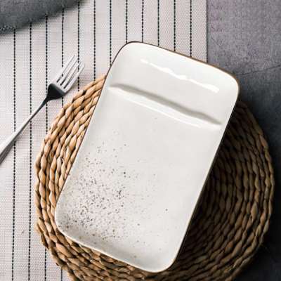 Golden sparkle- aranyozott peremmel díszített téglalap alakú két rekeszes tányér