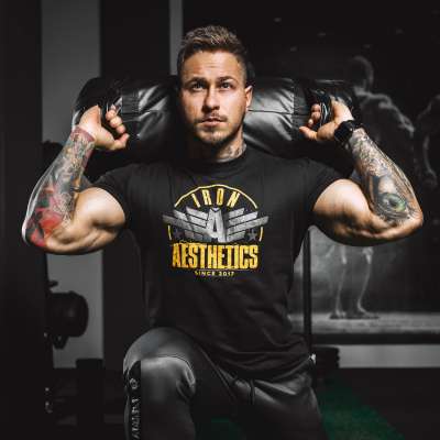 Férfi fitness póló Iron Aesthetics Force, fekete