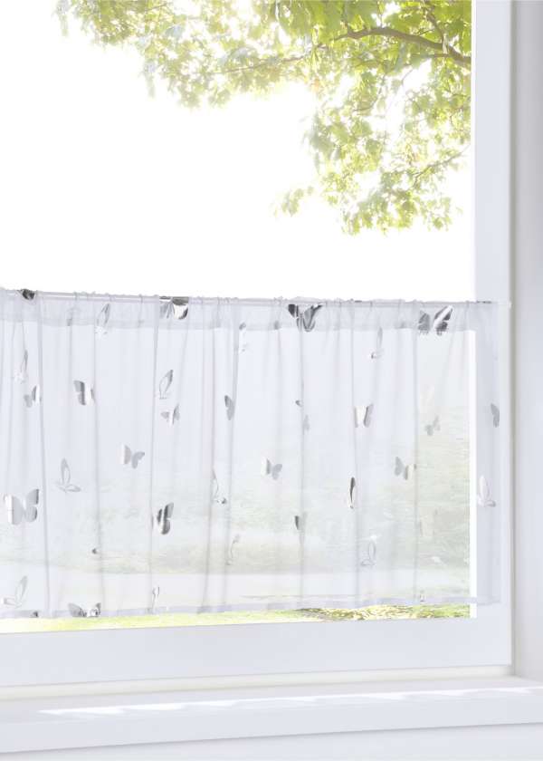 Ablaktábla függöny pillangó mintával