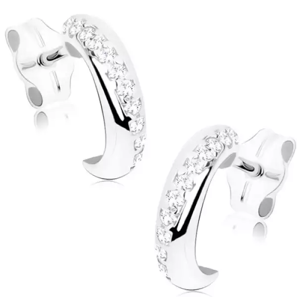 9 karátos arany fülbevaló félkarikával, átlós vonalban elhelyezett átlátszó cirkóniákkal