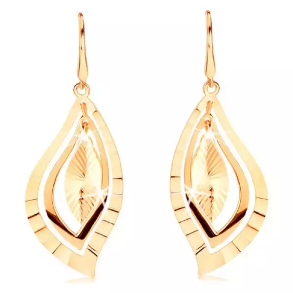 Fülbevaló 14K sárga aranyból - csillogó levélkék sugaras vésetekkel díszítve