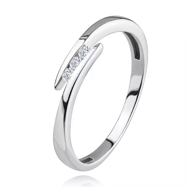 Gyűrű fehér 14K aranyból - vékony fényes szárak, három csillogó átlátszó briliáns - Nagyság_ 51