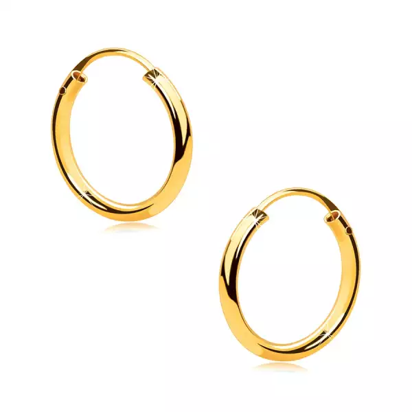 Arany kerek fülbevalók 9K aranyból - vékony kerek vállak, sima, fényes felület, 13 mm