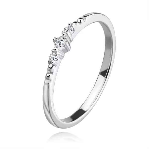 925 ezüst gyűrű - kerek cirkóniák, félgömbök, vékony vállak - Nagyság_ 51