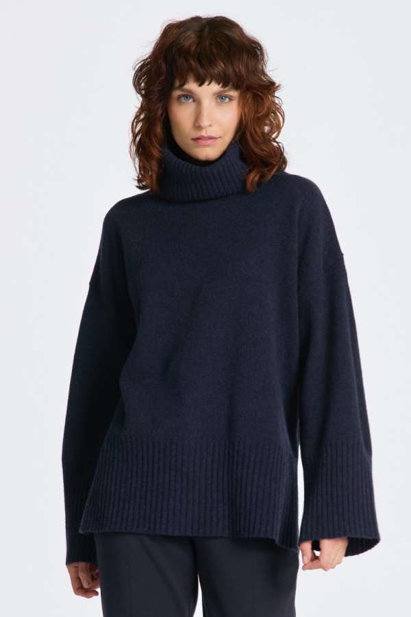 GARBÓ GANT D1. OUNGE RONECK SWEATER EVENING BUE