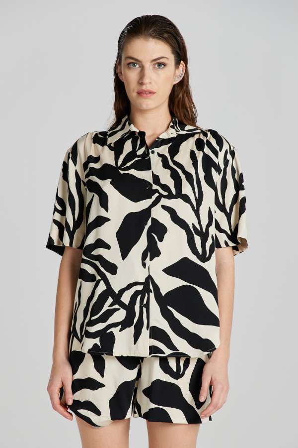 BLÚZ GANT REL PALM PRINT SS SHIRT SOFT OAT