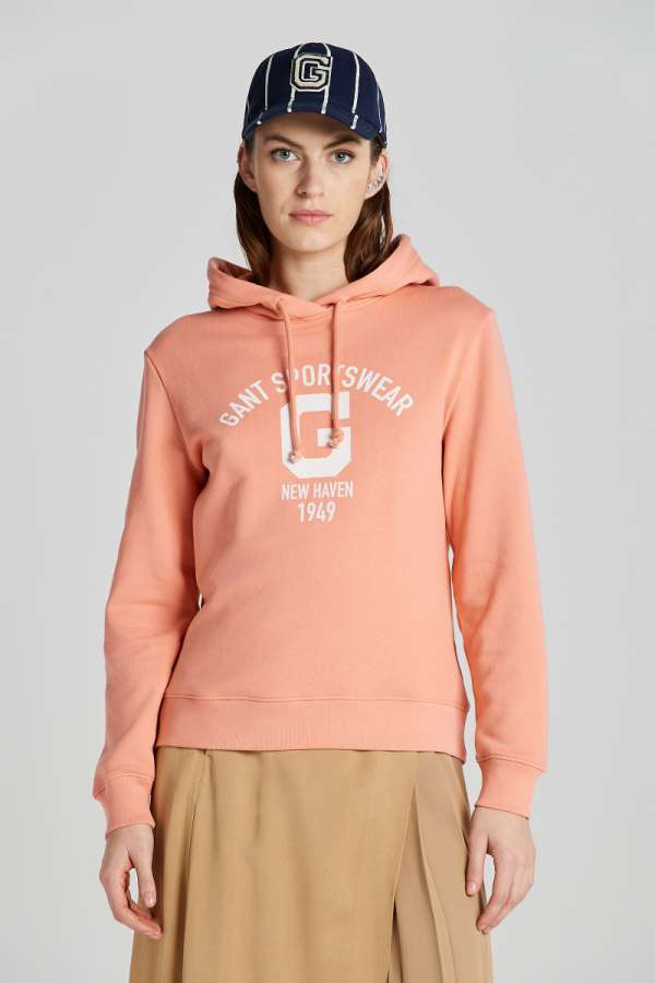 ELEGÍTŐ FELSŐ GANT REG LOGO HOODIE PEACHY PINK
