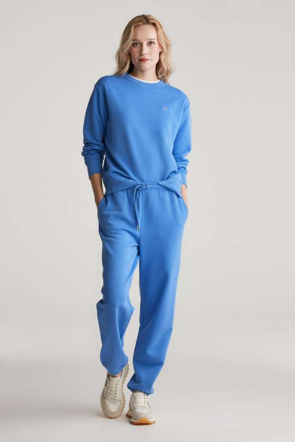 TRÉNINGNADRÁG GANT REG SHIELD SWEATPANTS PERFECT BLUE