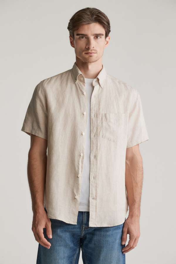 ING GANT REG LINEN SS SHIRT DRY SAND