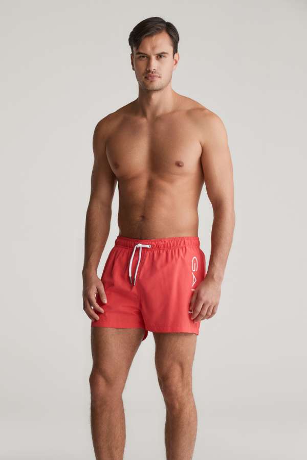 FÜRDŐRUHA GANT LIGHTWEIGHT SWIM SHORTS WATERMELON RED