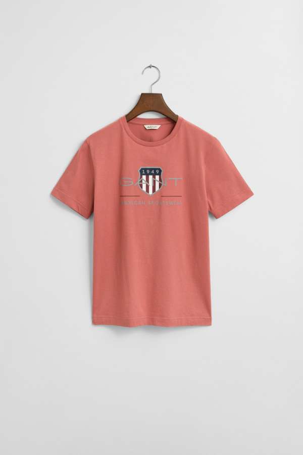 PÓLÓ GANT ARCHIVE SHIELD SS T-SHIRT FADED BRICK