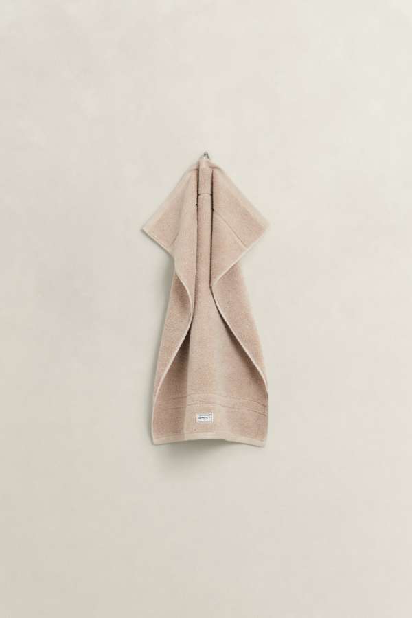 TÖRÜLKÖZŐ GANT PREMIUM TOWEL 30X50 SILVER SAND