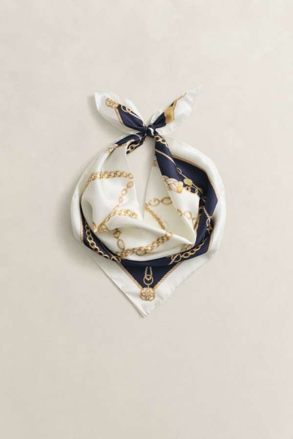 SÁL GANT CHAIN PRINT SILK SCARF EVENING BLUE