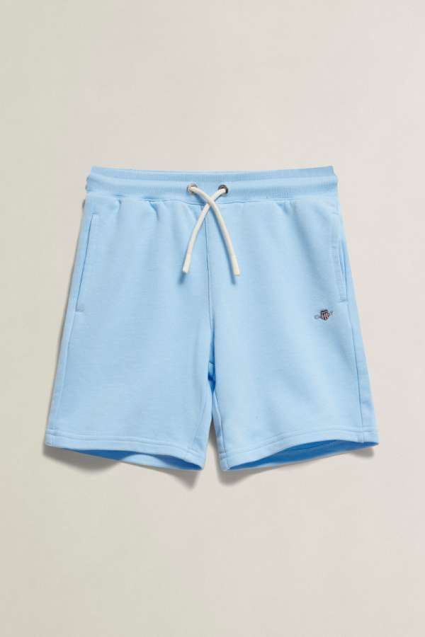 TRÉNINGRUHA RÖVIDNADRÁG GANT SHIELD SWEATSHORTS SKY BLUE