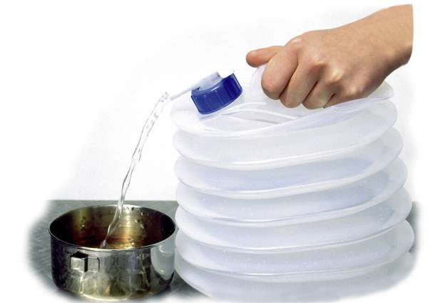 Coghlans Camp Jug Összecsukható víztartály 8 l