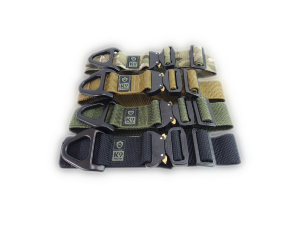 K9 Thorn nyakörv Alpha cobra csattal, fekete