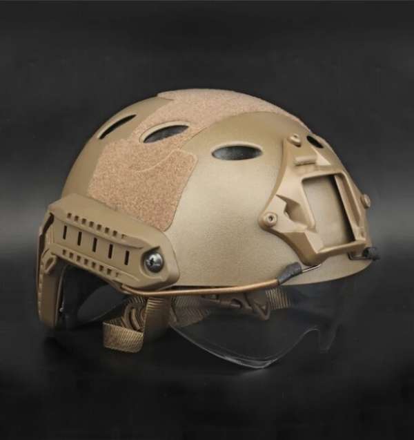 DRAGOWA Tactical Gyors PJ taktikai sisak szemüveggel Bolt, coyote (tanúsítvány nélkül)