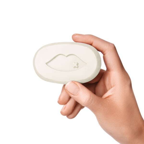 Becky Blossom Szilárd hajsampon Becky Blossom 70 g