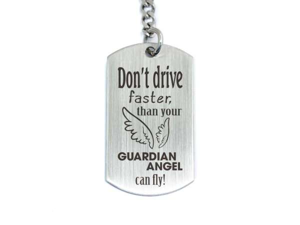 Ne vezess gyorsabban acél medálos kulcstartó