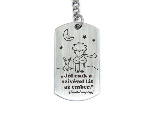 Jól csak a szívével lát acél medálos kulcstartó