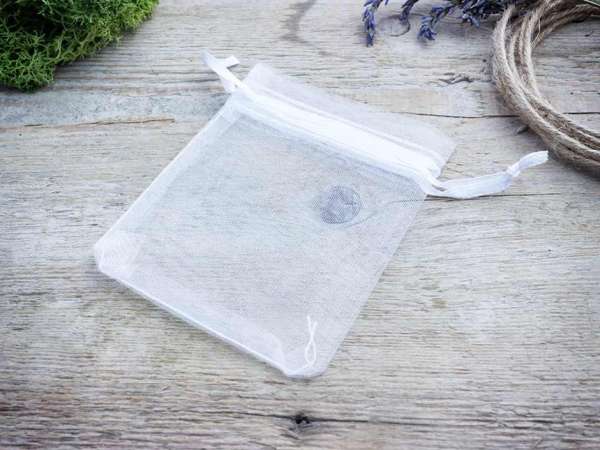 Organza tasak fehér színű