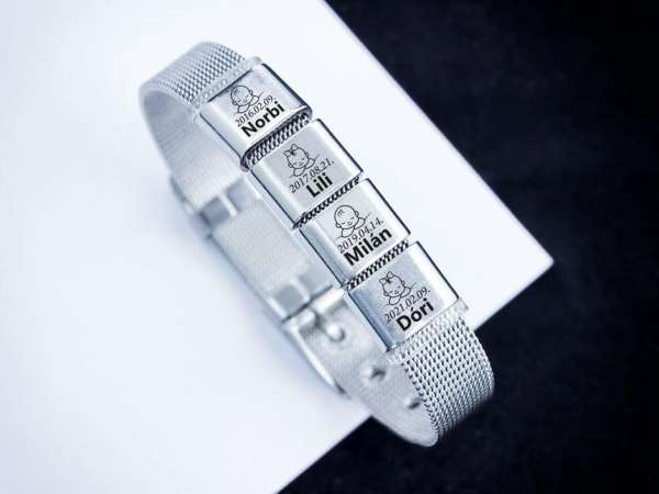 Csemetéim 4 egyedi medálos MoMents acél karkötő