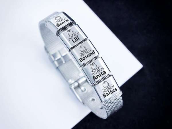 Csemetéim 5 egyedi medálos MoMents acél karkötő