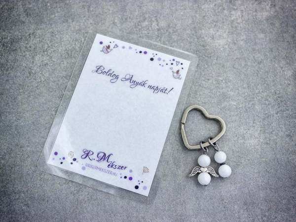 Boldog Anyák napját kulcstartó tejkvarccal