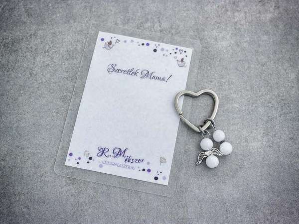 Szeretlek Mama kulcstartó tejkvarccal