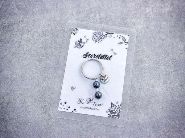 Szeretettel kulcstartó hematittal