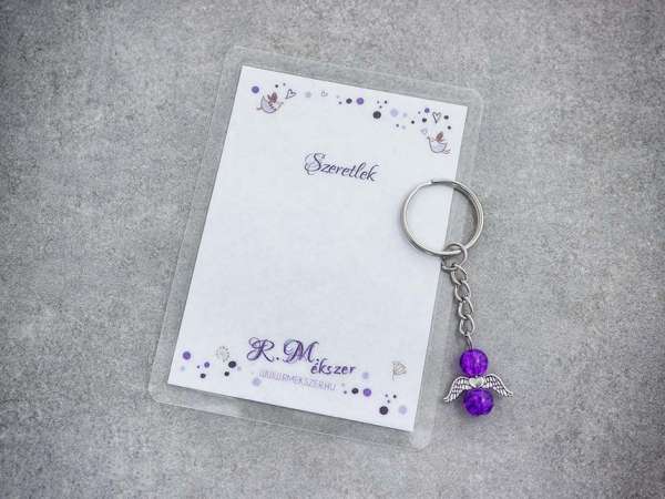 Szeretlek lila angyal medálos kulcstartó