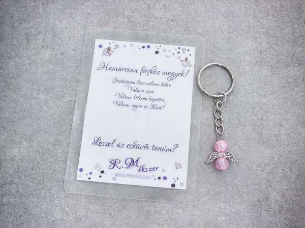 Hamarosan férjhez megyek rózsaszín angyal medálos kulcstartó