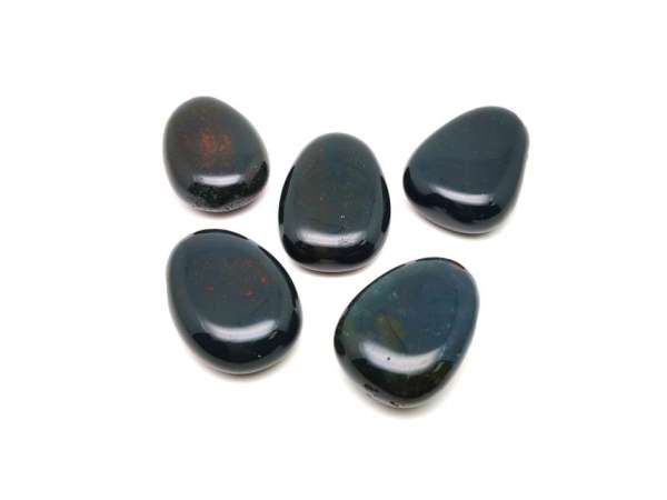 Átfúrt Heliotróp csepp medál