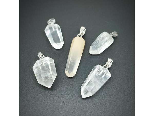 Csúcs medál hegyikristály 2-3cm