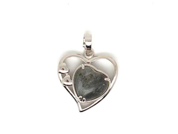 Szív medál fémmel Labradorit 2,5x2,5cm