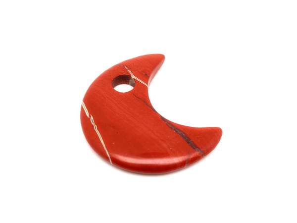 Jáspis vörös medál átfúrt félhold 35mm