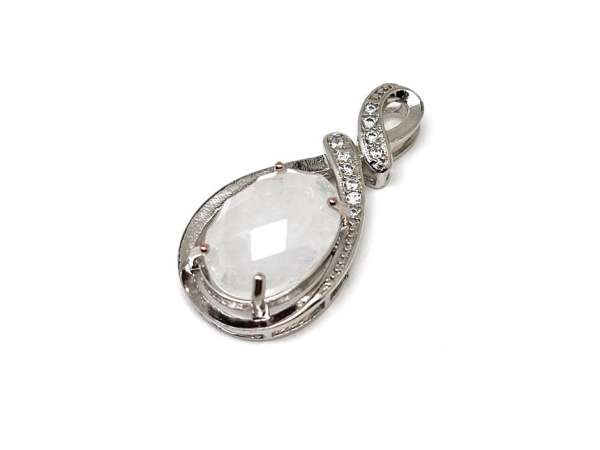 Ovális medál fém str faz Hegyikristály 2x4cm