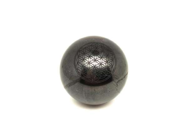 Shungit golyó életvirág gravírozott 6cm