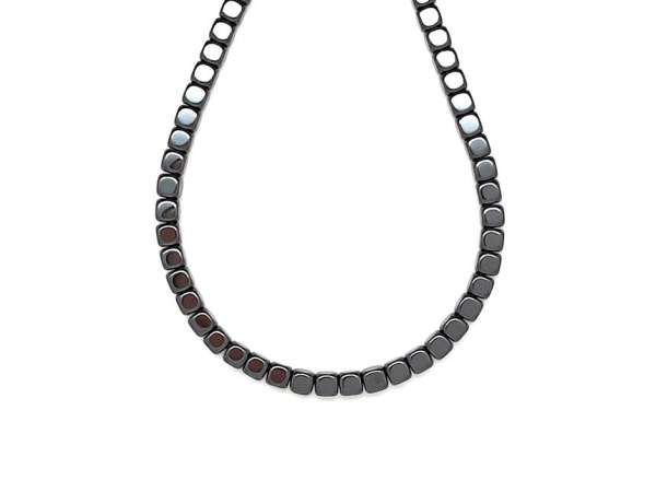 Hematit kocka kerekített 4mm– ékszerkészítő alapanyag (füzér)