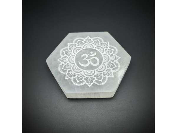 Szelenit hatszög lap om mandala 10cm