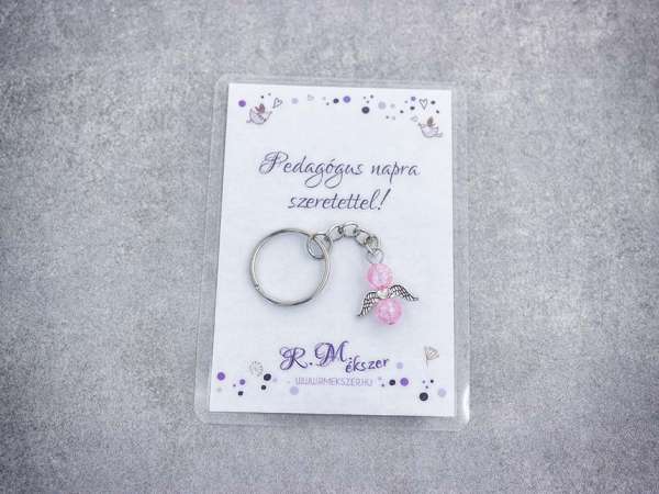 Pedagógus napra rózsaszín angyal medálos kulcstartó