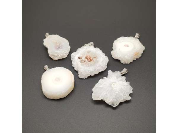 Achát drúza szelet medál 2-3cm