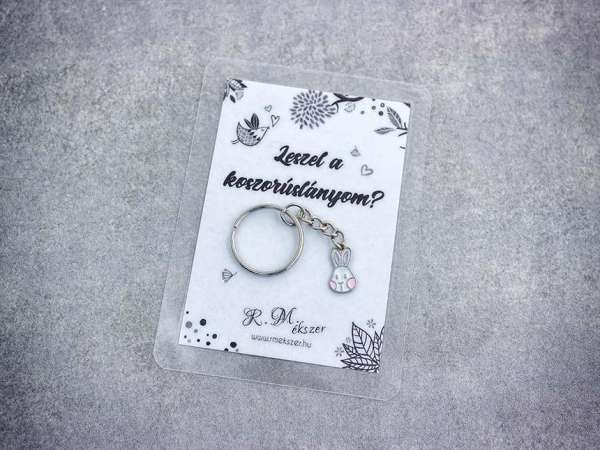 Leszel a koszorúslányom színes nyuszi medálos kulcstartó