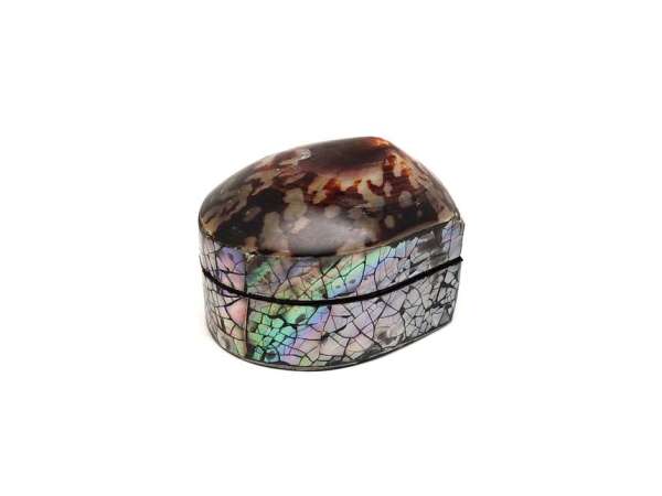 Ékszertartó doboz barna-fehér elegáns mini díszdoboz 5×4 cm