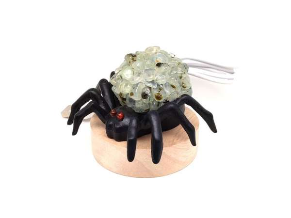 Prehnit ásvány pók lámpa 7 cm USB csatlakozással természetes zöld dísz