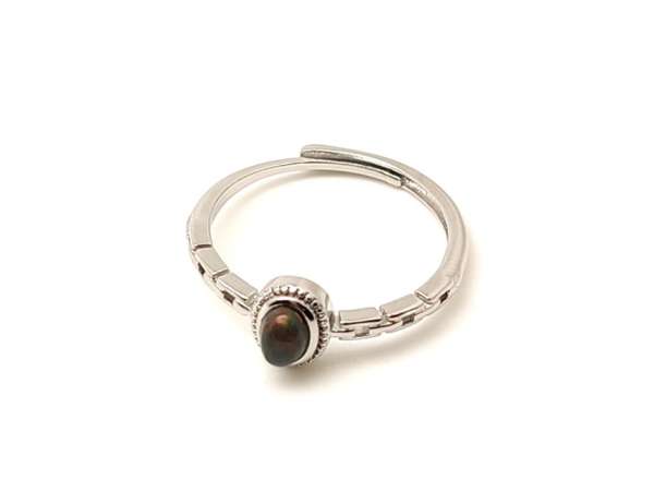 Energetizáló opál ásvány gyűrű állítható 5x3mm