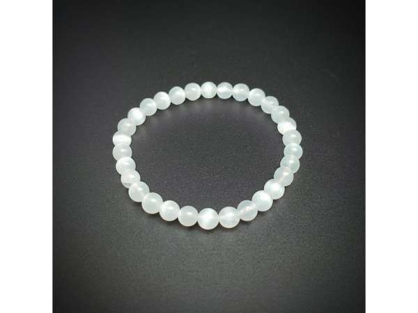 AB minőségű szelenit golyós ásvány karkötő 6mm