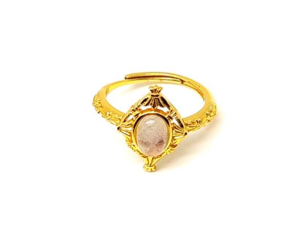 Labradorit gyűrű ovál 16x12 mm, aranyszínű, állítható „Hajnalpír