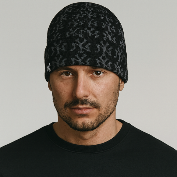 Téli Sapka New Era MLB Jacquard Skull Beanie NY Yankees Black