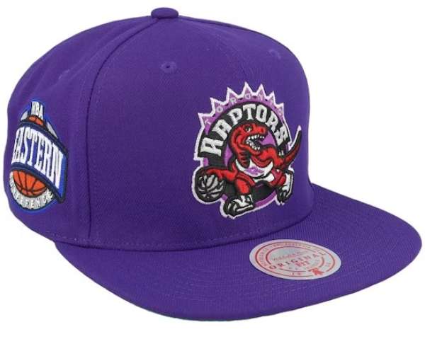 Mitchell & Ness NBA Conference Patch Snapback HWC Toronto Raptors purple